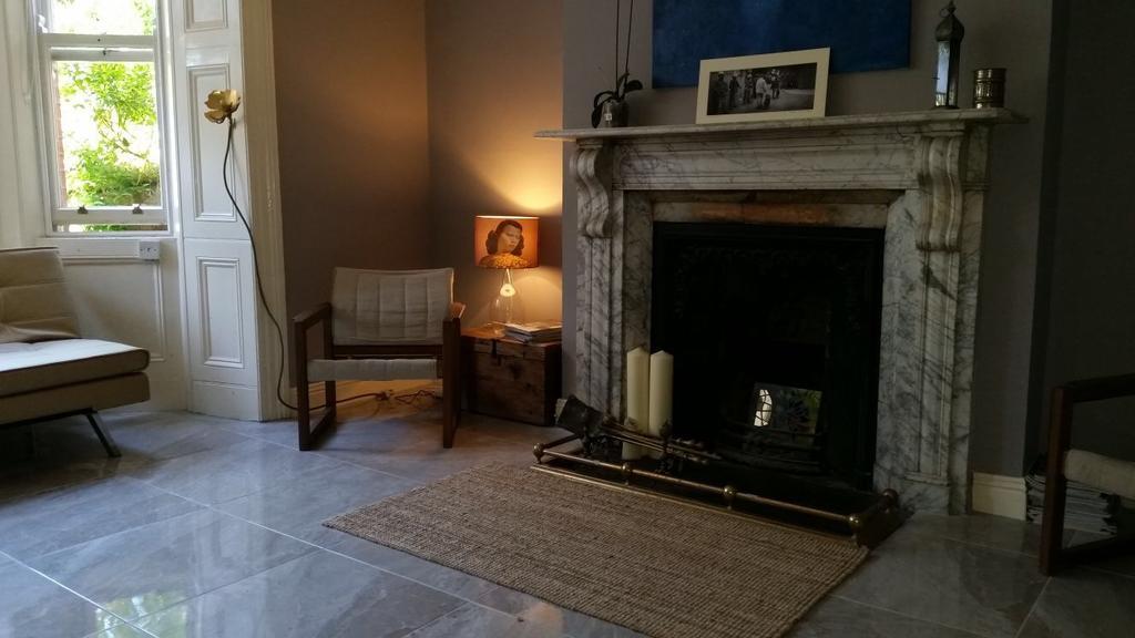 Claremount Apartment Брей Екстериор снимка