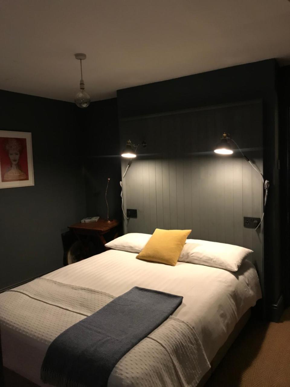 Claremount Apartment Брей Екстериор снимка